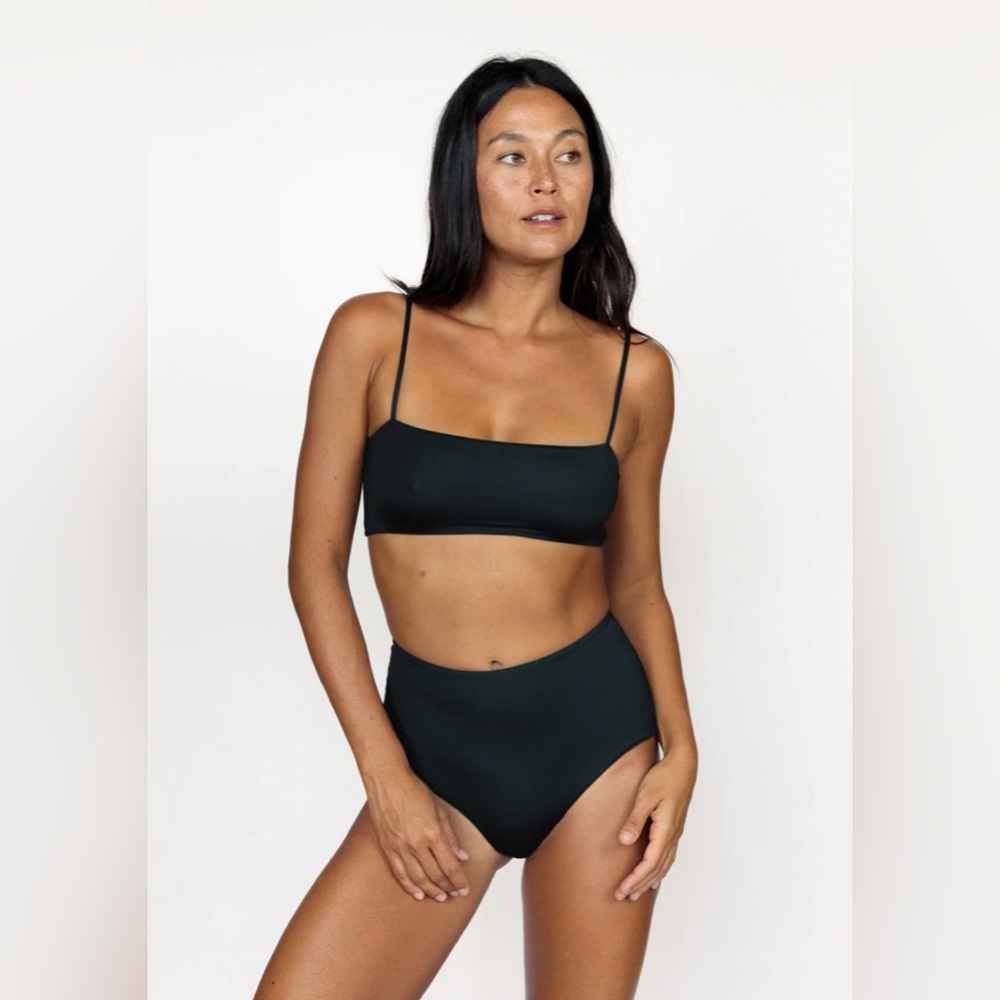 Mai swimwear mod bikini top black medium
